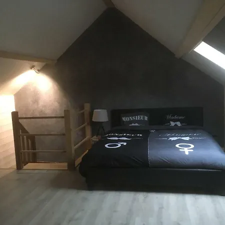 La Nouvelle Ancienne Holiday home